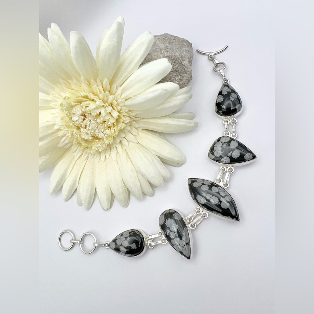 SNOWFLAKE OBSIDIAN BRACELET